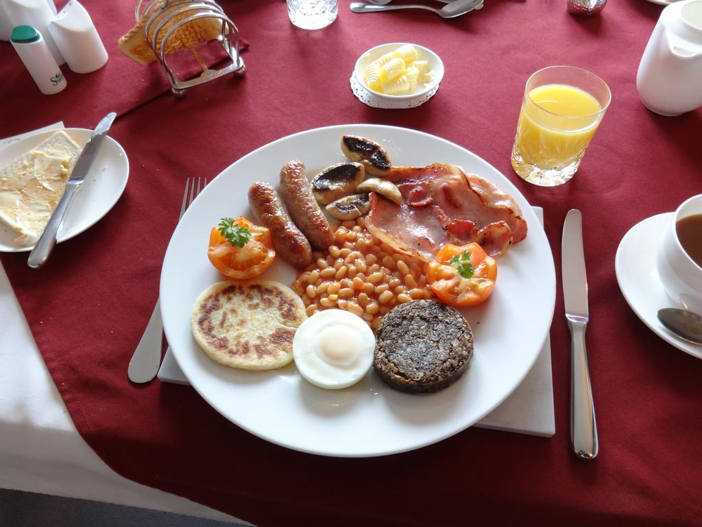 Tigh Na Bruach B&B Invermoriston Exteriör bild